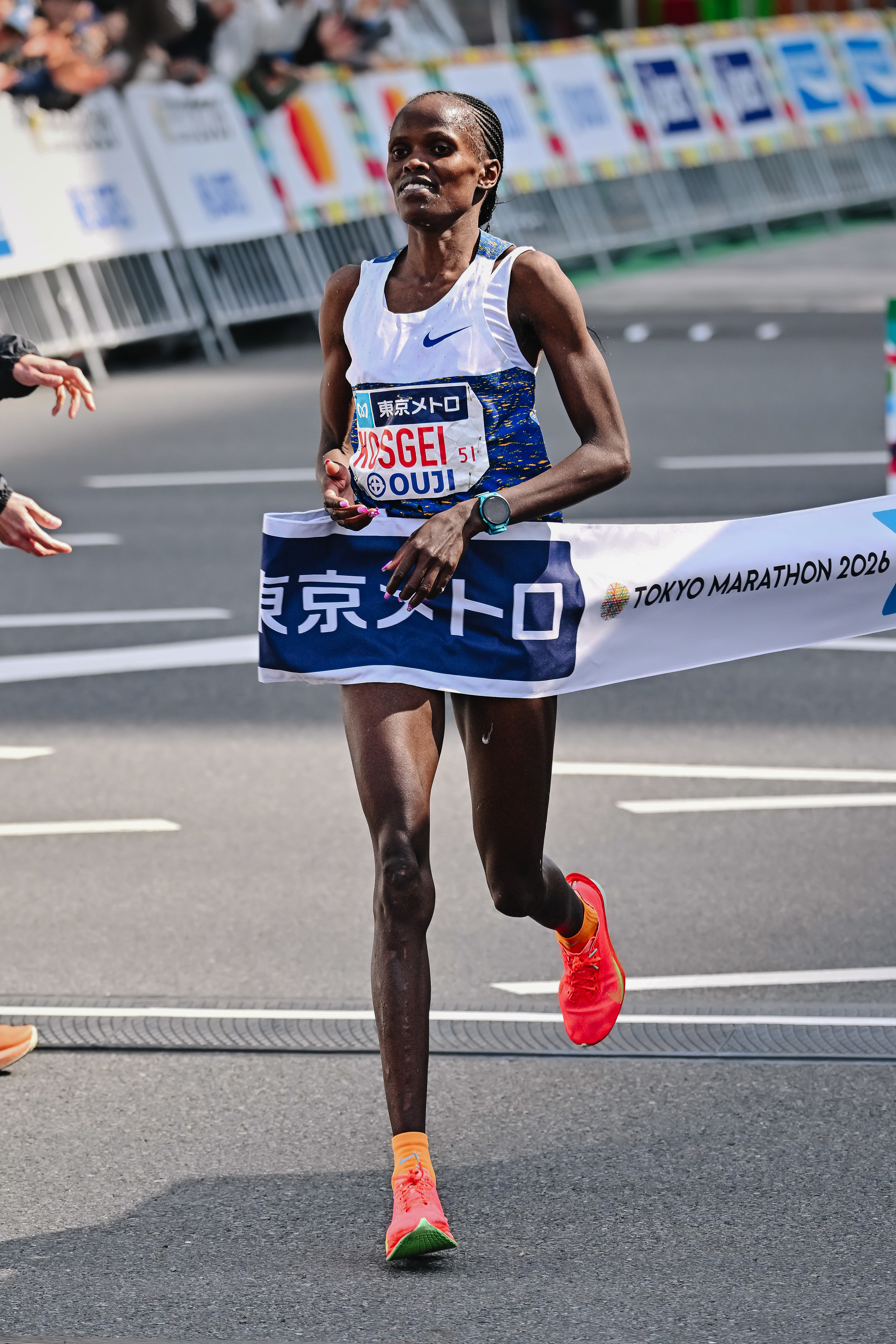 エリート女子1位_コスゲイ(1).jpg